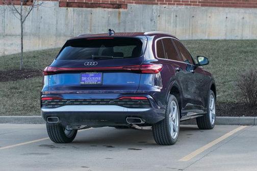 2025 Audi Q5 Premium Plus TFSI quattro S tronic