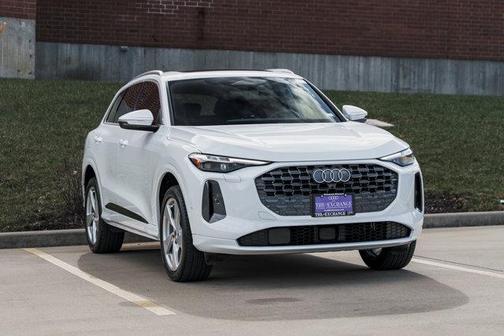 2025 Audi Q5 Premium Plus TFSI quattro S tronic