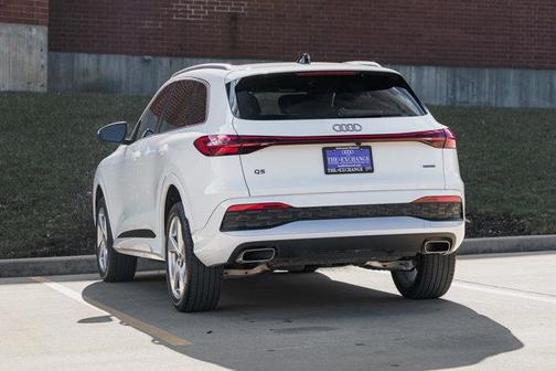 2025 Audi Q5 Premium Plus TFSI quattro S tronic