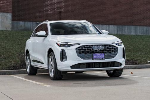 2025 Audi Q5 Premium Plus TFSI quattro S tronic