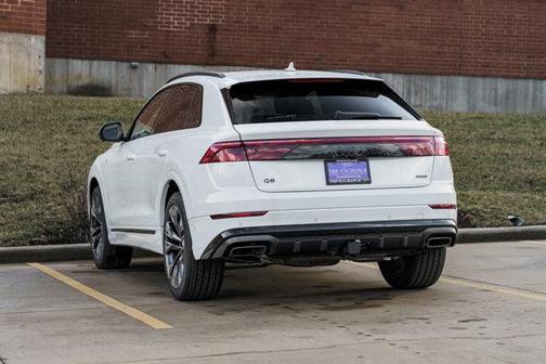 2026 Audi Q8 55 Premium Plus