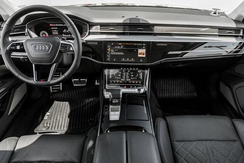 2022 Audi S8 4.0T