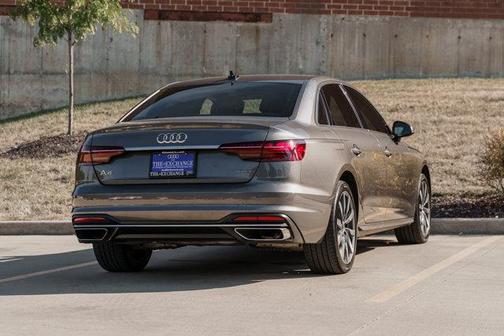 2022 Audi A4 40 Premium