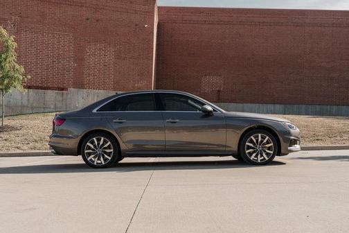 2022 Audi A4 40 Premium