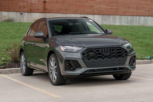 2024 Audi Q5 55 S line Prestige