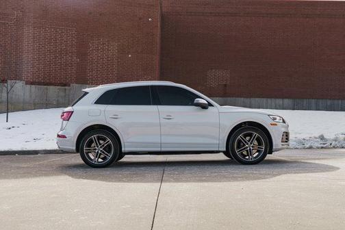 2020 Audi SQ5 3.0T Premium Plus