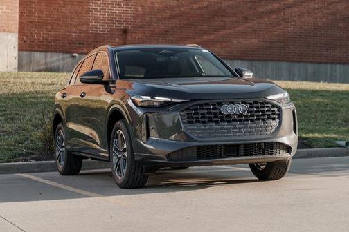 2025 Audi Q5 Premium