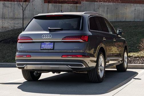 2024 Audi Q7 55 Premium