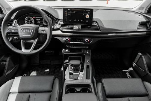2025 Audi Q5 55 S line Premium Plus