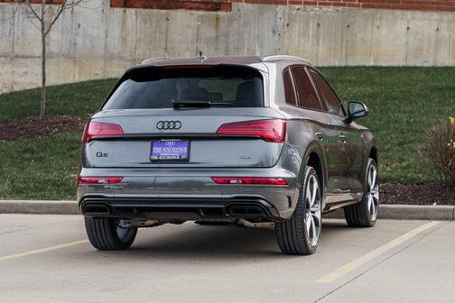 2025 Audi Q5 45 S line Premium Plus