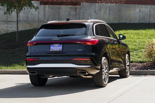 2025 Audi Q5 Premium Plus