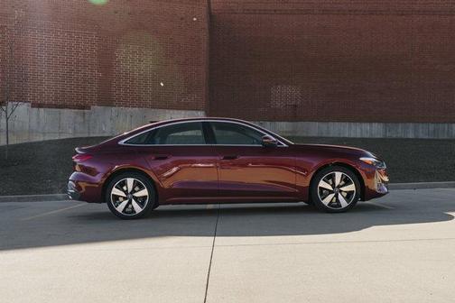 2025 Audi A5 Premium TFSI quattro S tronic