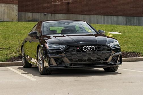 Mythos Black Metallic 2024 Audi S7 Prestige TFSI quattro Tiptronic