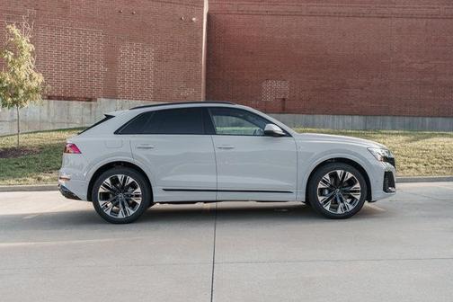 2026 Audi Q8 55 Premium Plus