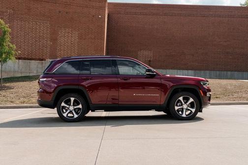 2023 Jeep Grand Cherokee Limited X