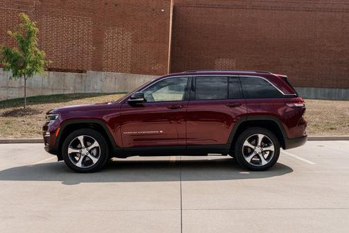 2023 Jeep Grand Cherokee Limited X