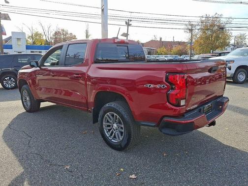 2023 Chevrolet Colorado LT