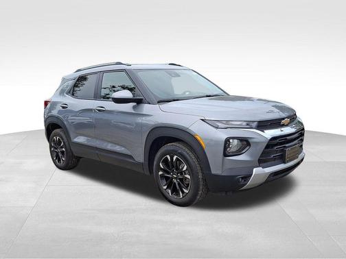 Sterling Gray Metallic 2023 Chevrolet Trailblazer LT
