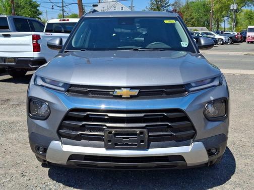 Sterling Gray Metallic 2023 Chevrolet Trailblazer LT