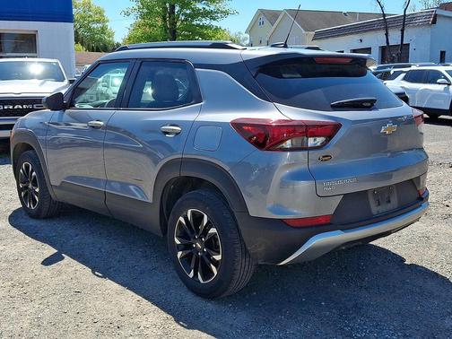 Sterling Gray Metallic 2023 Chevrolet Trailblazer LT