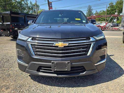 2022 Chevrolet Traverse LT Leather