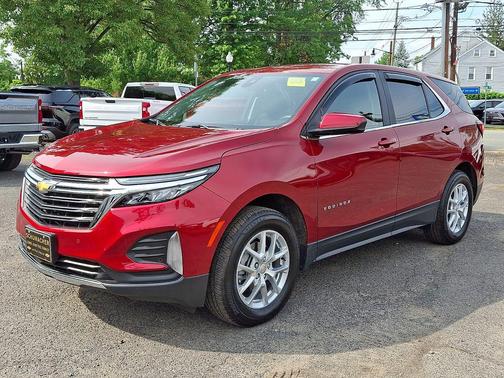 Radiant Red Tintcoat 2024 Chevrolet Equinox 1LT