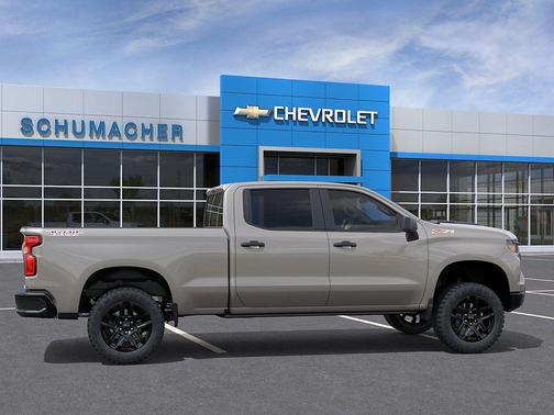 White Sands 2026 Chevrolet Silverado 1500 Custom Trail Boss