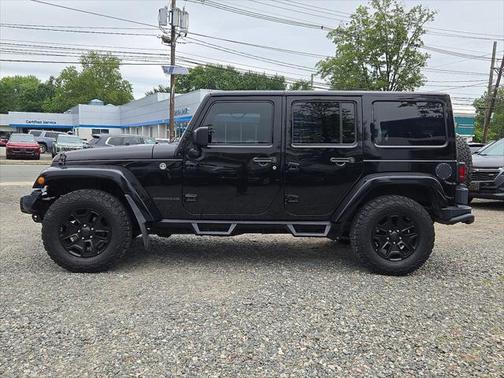 2016 Jeep Wrangler Unlimited Sahara