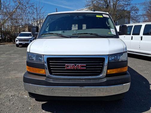 2024 GMC Savana 2500 Work Van