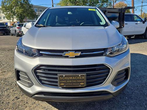 2022 Chevrolet Trax LS