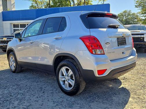 2022 Chevrolet Trax LS