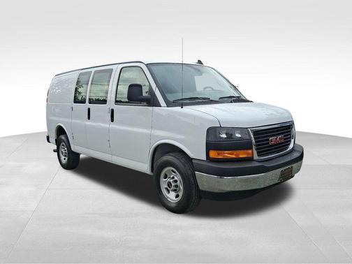 2023 GMC Savana 2500 Work Van