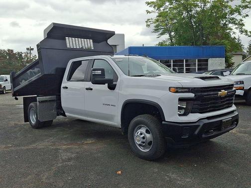 2025 Chevrolet Silverado 3500 WT