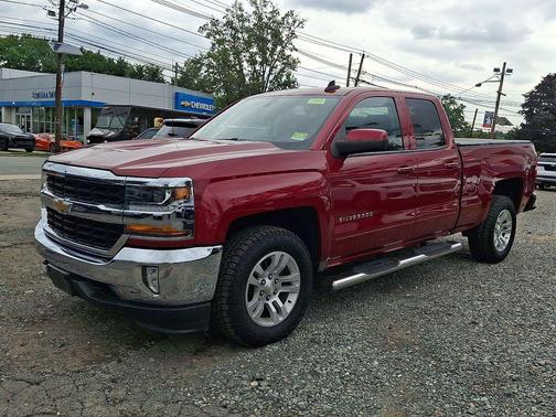 Cajun Red Tintcoat 2019 Chevrolet Silverado 1500 1LT