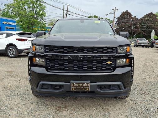 Black 2022 Chevrolet Silverado 1500 Limited Custom