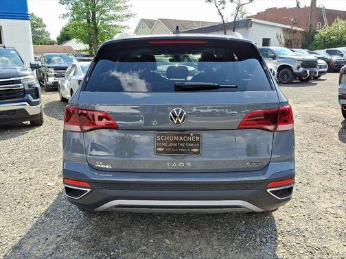2024 Volkswagen Taos 1.5T SE