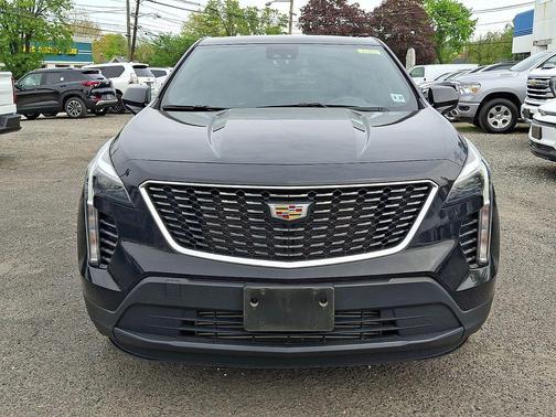 Stellar Black Metallic 2023 Cadillac XT4 Luxury