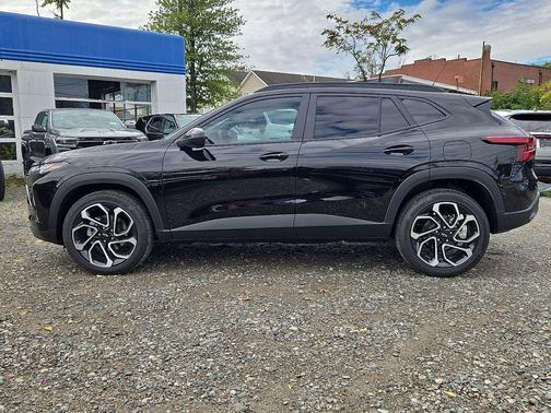 2025 Chevrolet Trax FWD 2RS