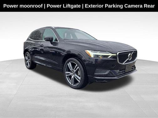 2020 Volvo XC60 T5 Momentum