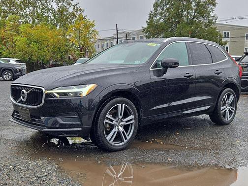2020 Volvo XC60 T5 Momentum