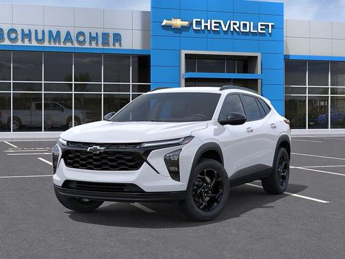 Summit White 2026 Chevrolet Trax LT