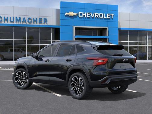 Mosaic Black Metallic 2026 Chevrolet Trax FWD 2RS