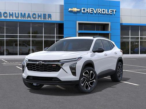 Summit White 2026 Chevrolet Trax FWD 2RS
