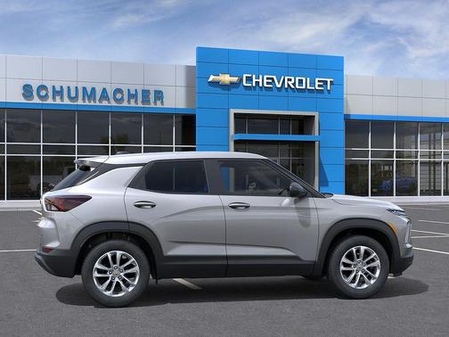 Sterling Gray Metallic 2026 Chevrolet Trailblazer LS