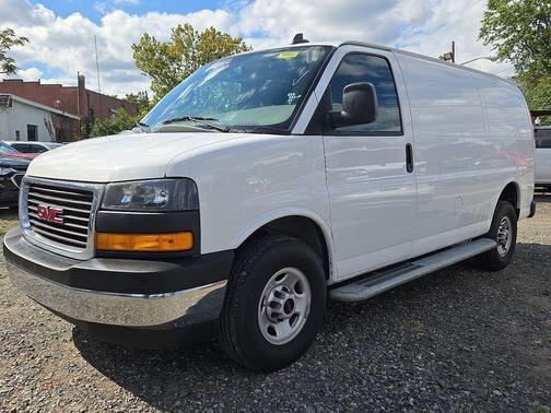 2023 GMC Savana 2500 Work Van