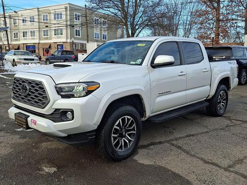 2022 Toyota Tacoma TRD Sport