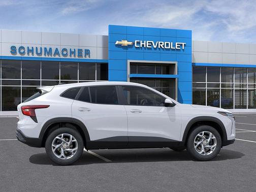 Summit White 2026 Chevrolet Trax LS