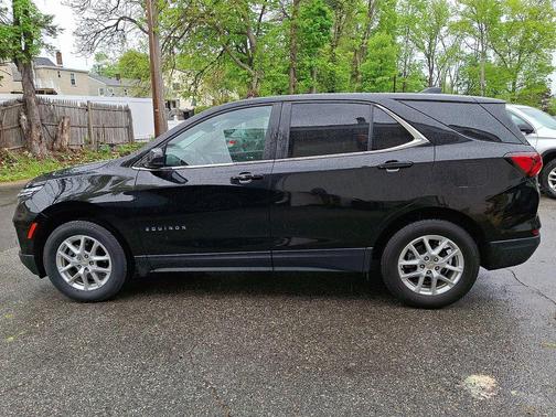 Mosaic Black Metallic 2023 Chevrolet Equinox 1LT