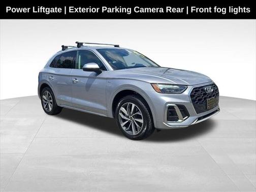 2022 Audi Q5 45 S line Premium Plus