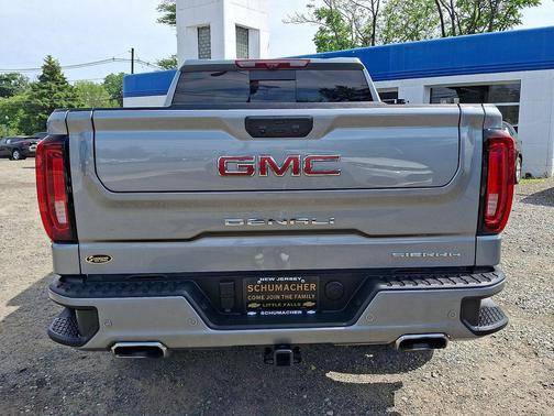 Sterling Metallic 2025 GMC Sierra 1500 Denali